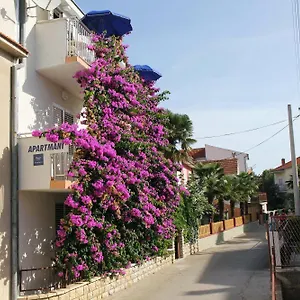 apartments-jr-babara.hotelinzadar.com/